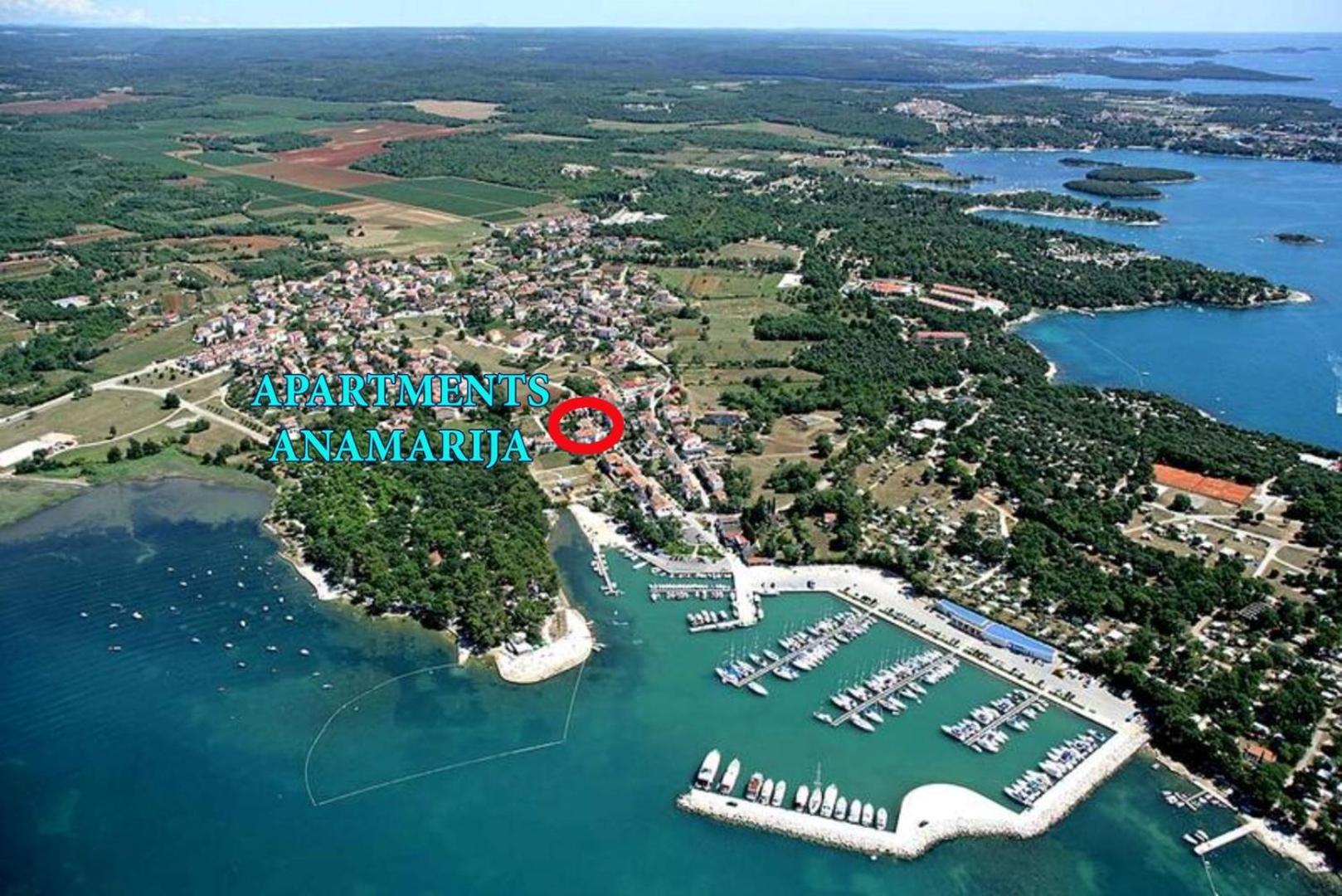 Anamarija Near The And The Fantastic Adria Sea With Over 10 Small Islands Close By 3* Funtana